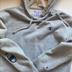 CHAMPION crop sweater (s)